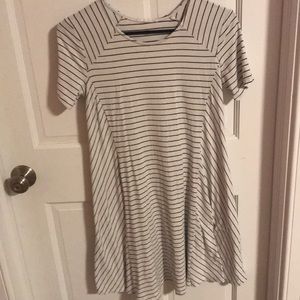 Lush dress. Black and white stripes